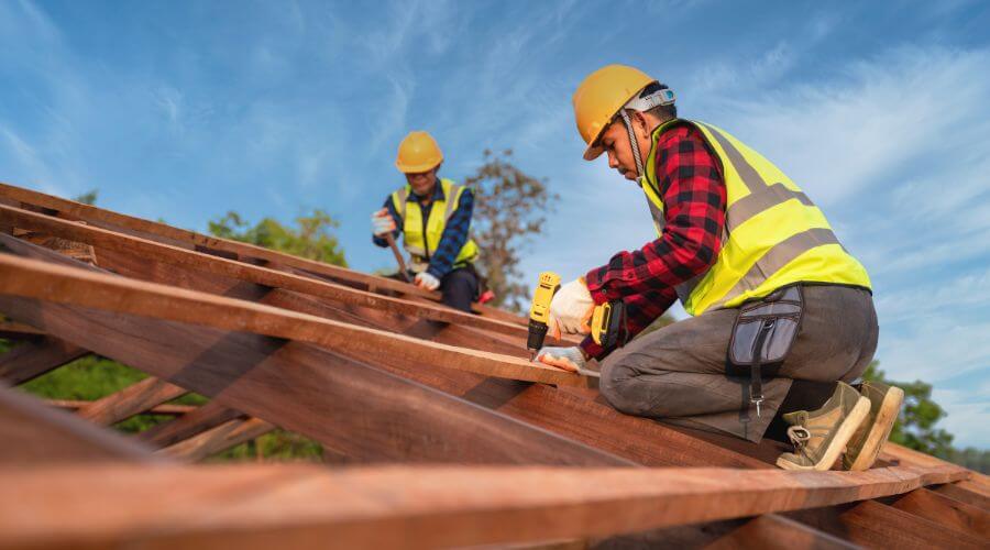 Professional Flat Roofing Installation services in Thornton, TX